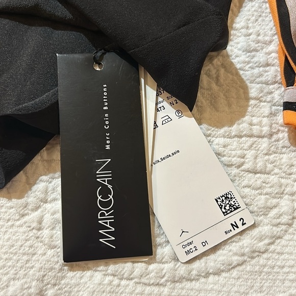 Marc Cain Silk Blouse. Size N2/ US6. NWT - Picture 6 of 11